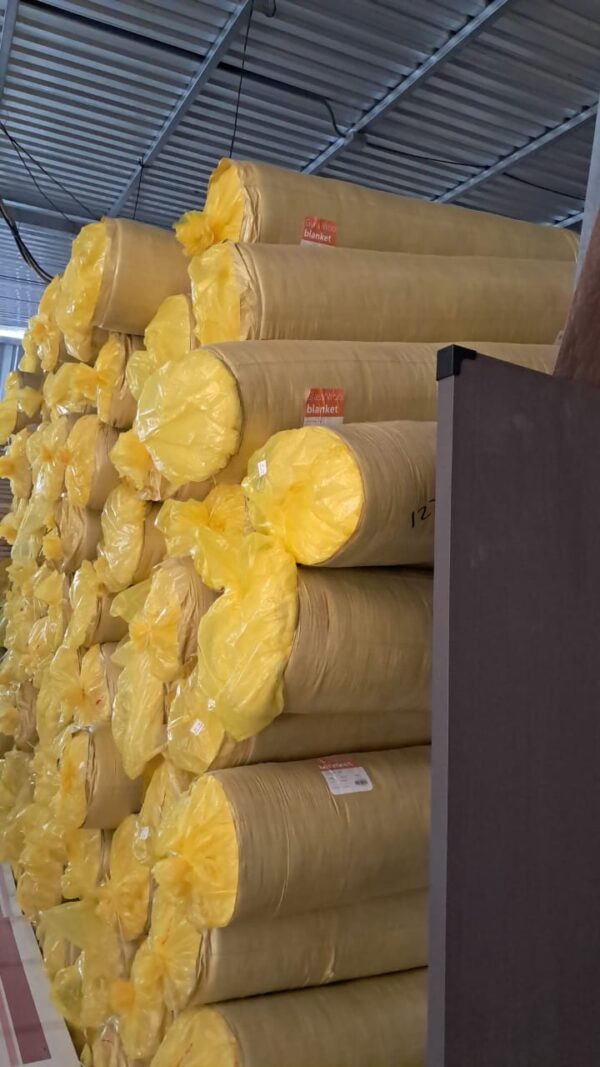 INSULACIÓN R11 1.22 X 7.62M – Aislante térmico