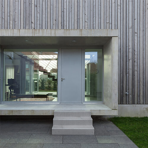 Puerta de Acero Lisa