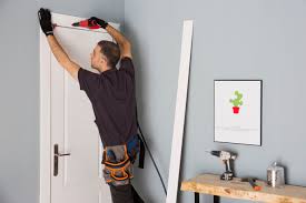 Servicio de mano de obra para corte y ajuste de puertas según medidas requeridas en obra. SERVICIOS MANO DE OBRA (CORTE DE PUERTA)