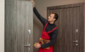 SERVICIOS MANO DE OBRA (DESINSTALACIÓN DE PUERTA)